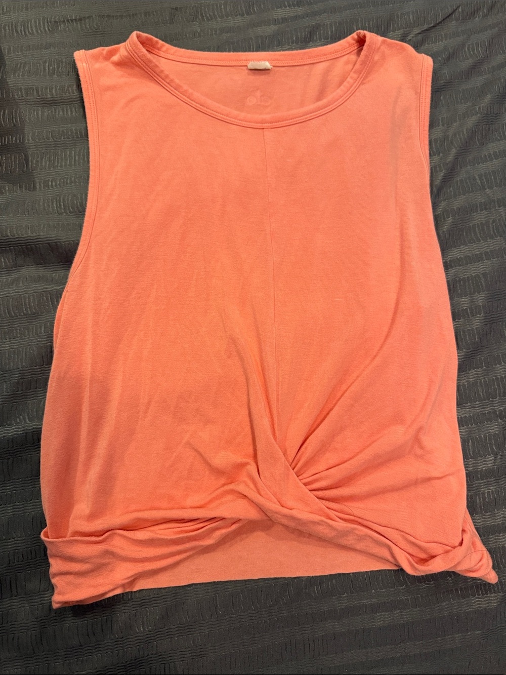 ALO Yoga Coral Twist-Front Tank